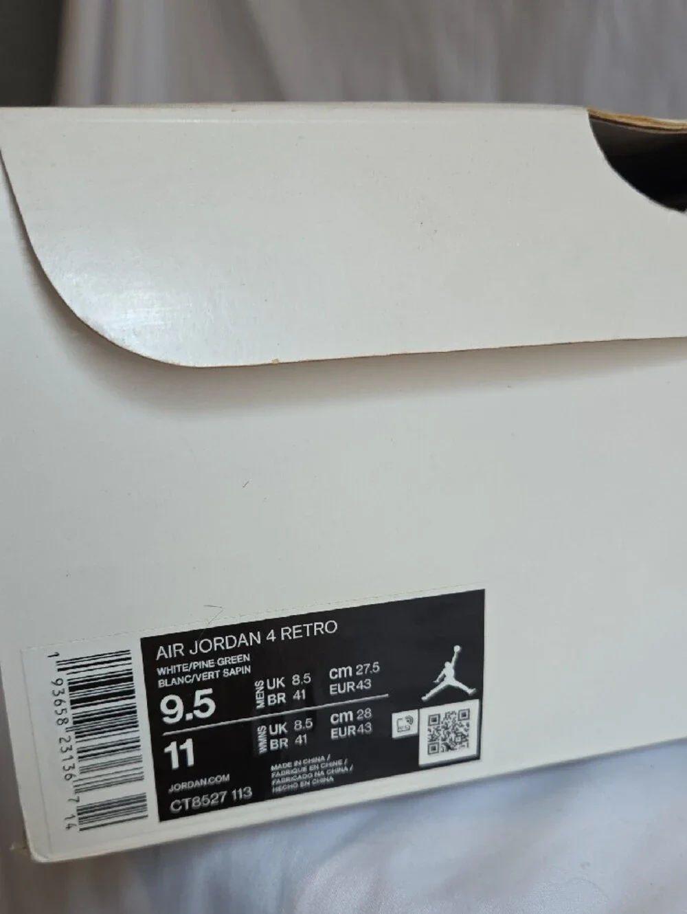 Air Jordan 4 Retro 